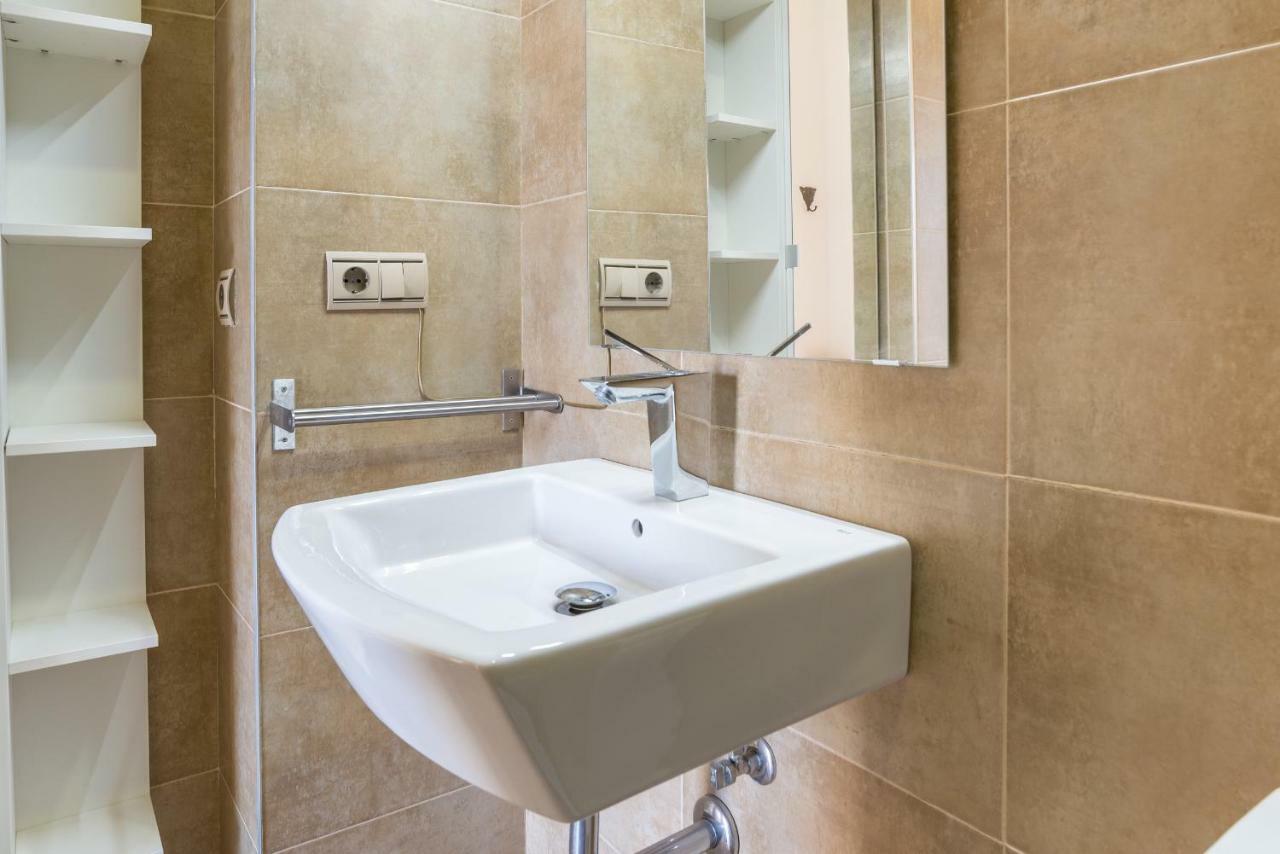 Apartament Lu&Cia Picasso Malaga Zewnętrze zdjęcie