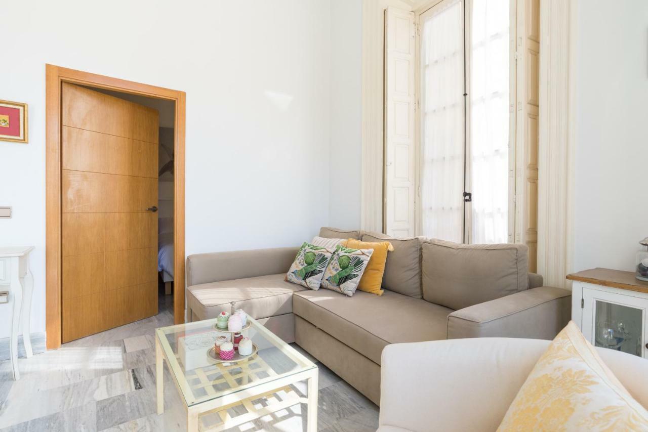 Apartament Lu&Cia Picasso Malaga Zewnętrze zdjęcie