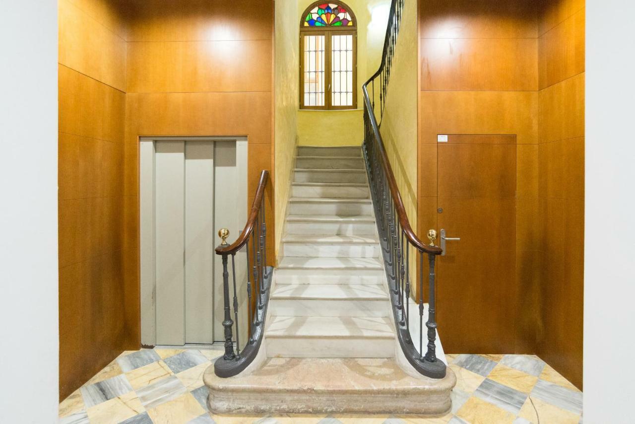 Apartament Lu&Cia Picasso Malaga Zewnętrze zdjęcie