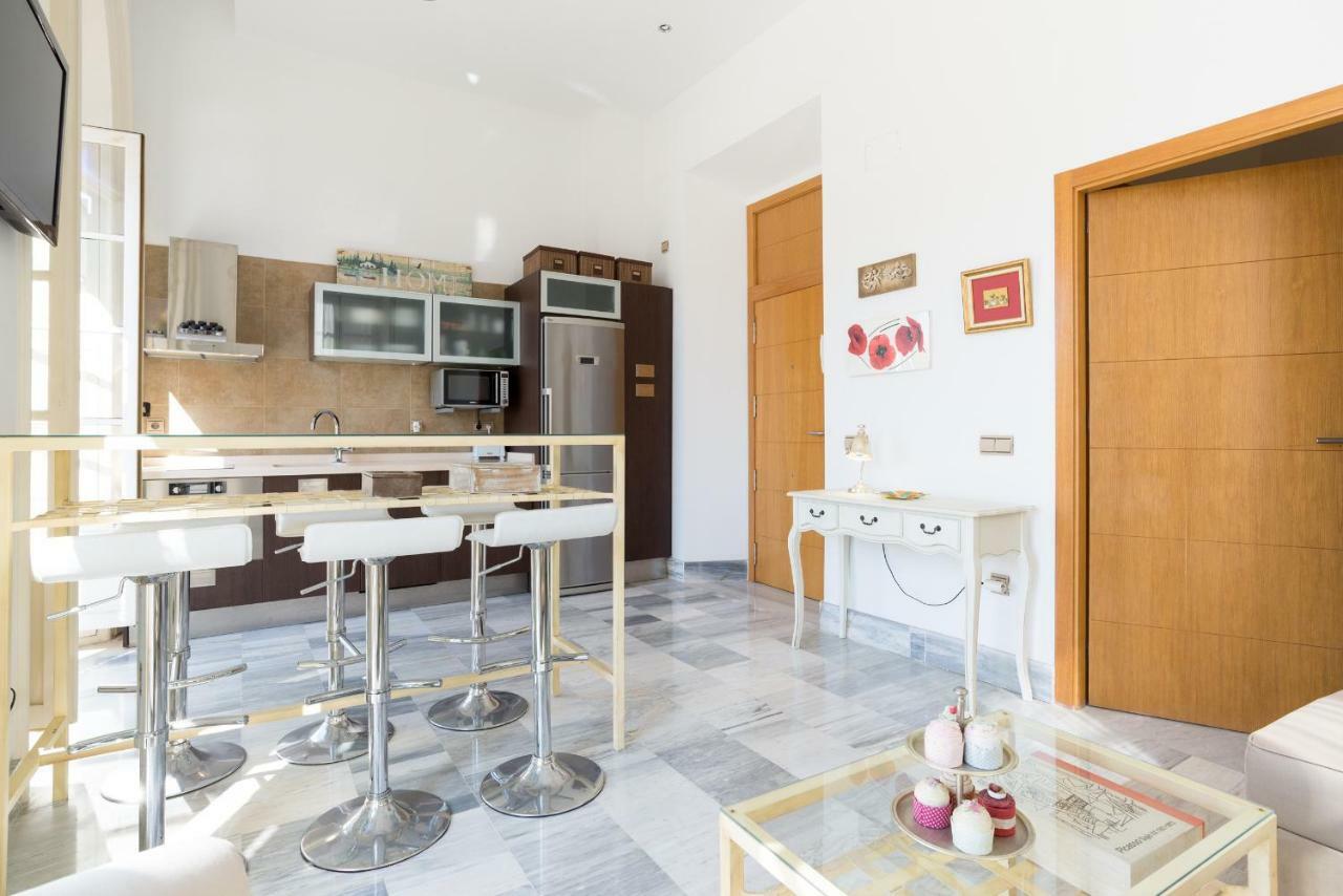 Apartament Lu&Cia Picasso Malaga Zewnętrze zdjęcie